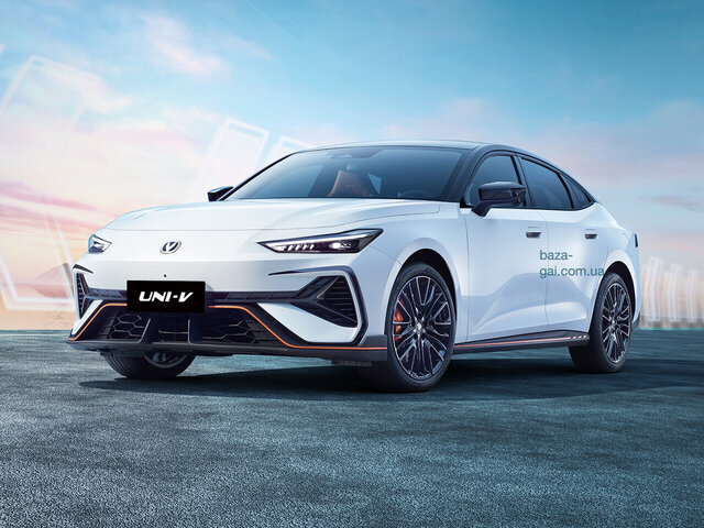 Changan UNI-V