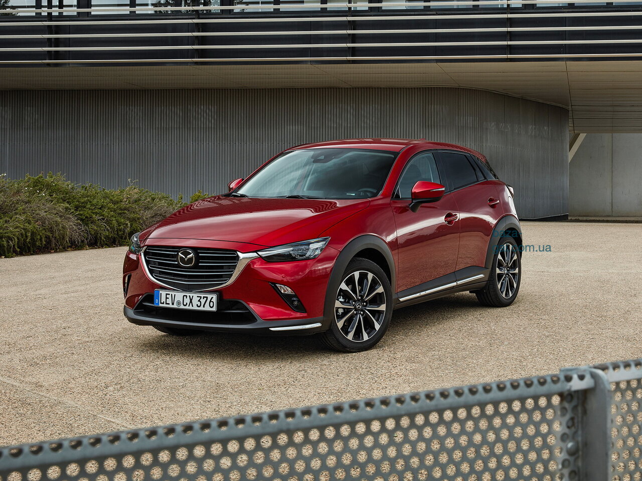 Mazda CX-3: характеристики. База ГАИ 2024