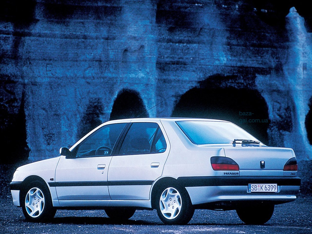 Peugeot 306: фото. База ГАИ 2024