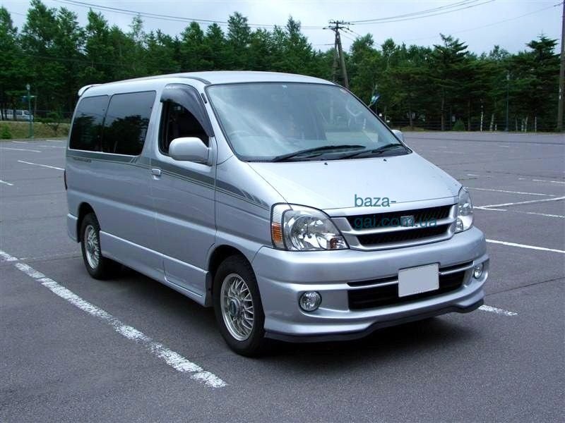 Toyota touring hiace. Toyota\ Touring Hiace 2002. Touring Hiace Toyota 1999. Toyota Hiace 1. Тойота Хайс 3 поколение.