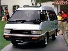 Toyota Town Ace II Компактвэн 1982 – 1985